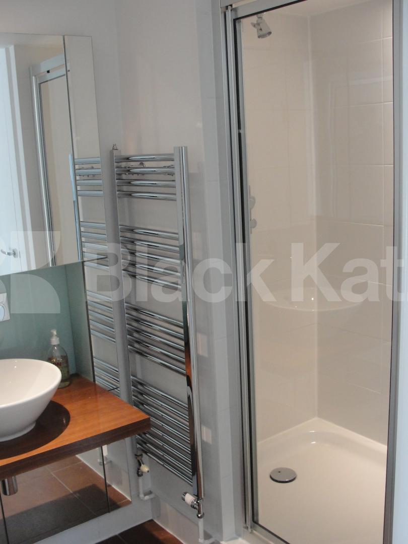 			LET, 1 Bedroom, 1 bath, 1 reception Apartment			 The Academy, Lawn Lane, Vauxhall